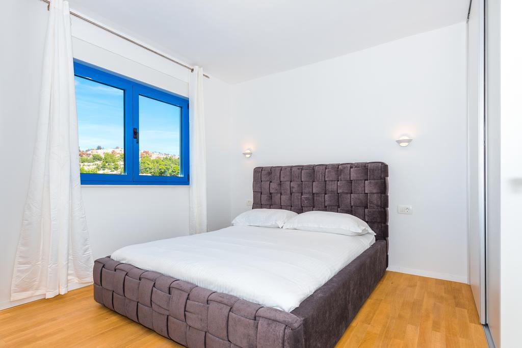 Apartments & Rooms Shark Zaboric Buitenkant foto