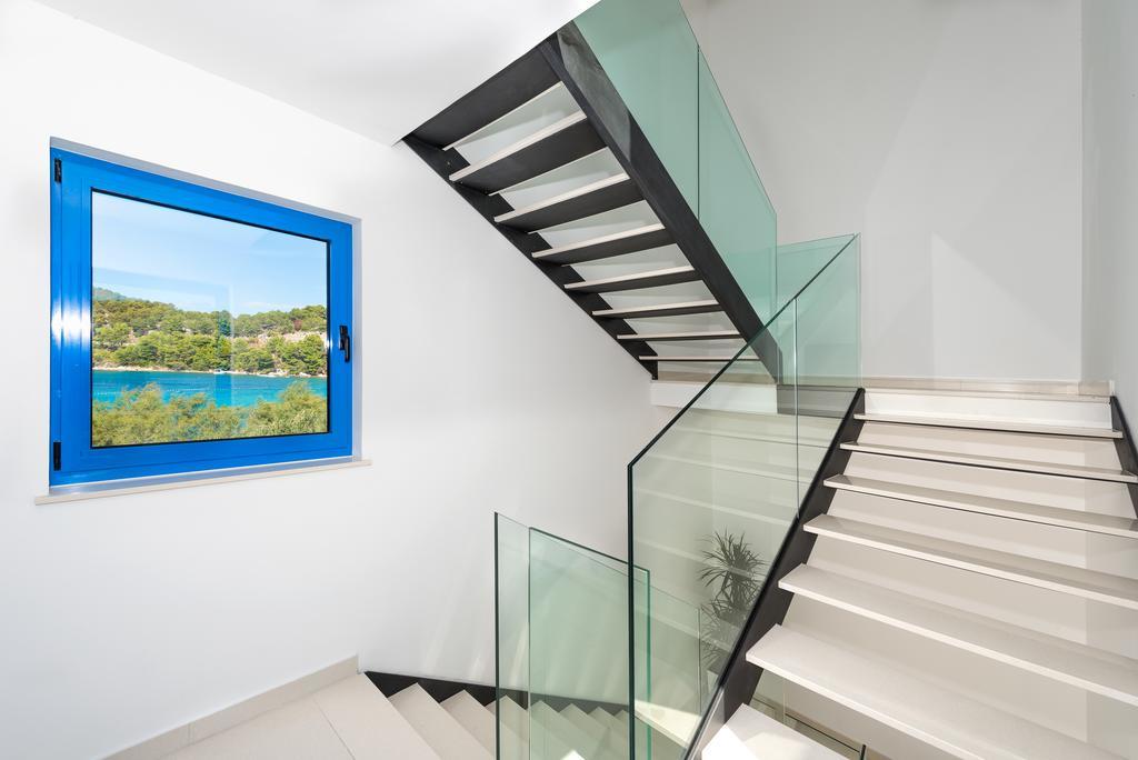 Apartments & Rooms Shark Zaboric Buitenkant foto